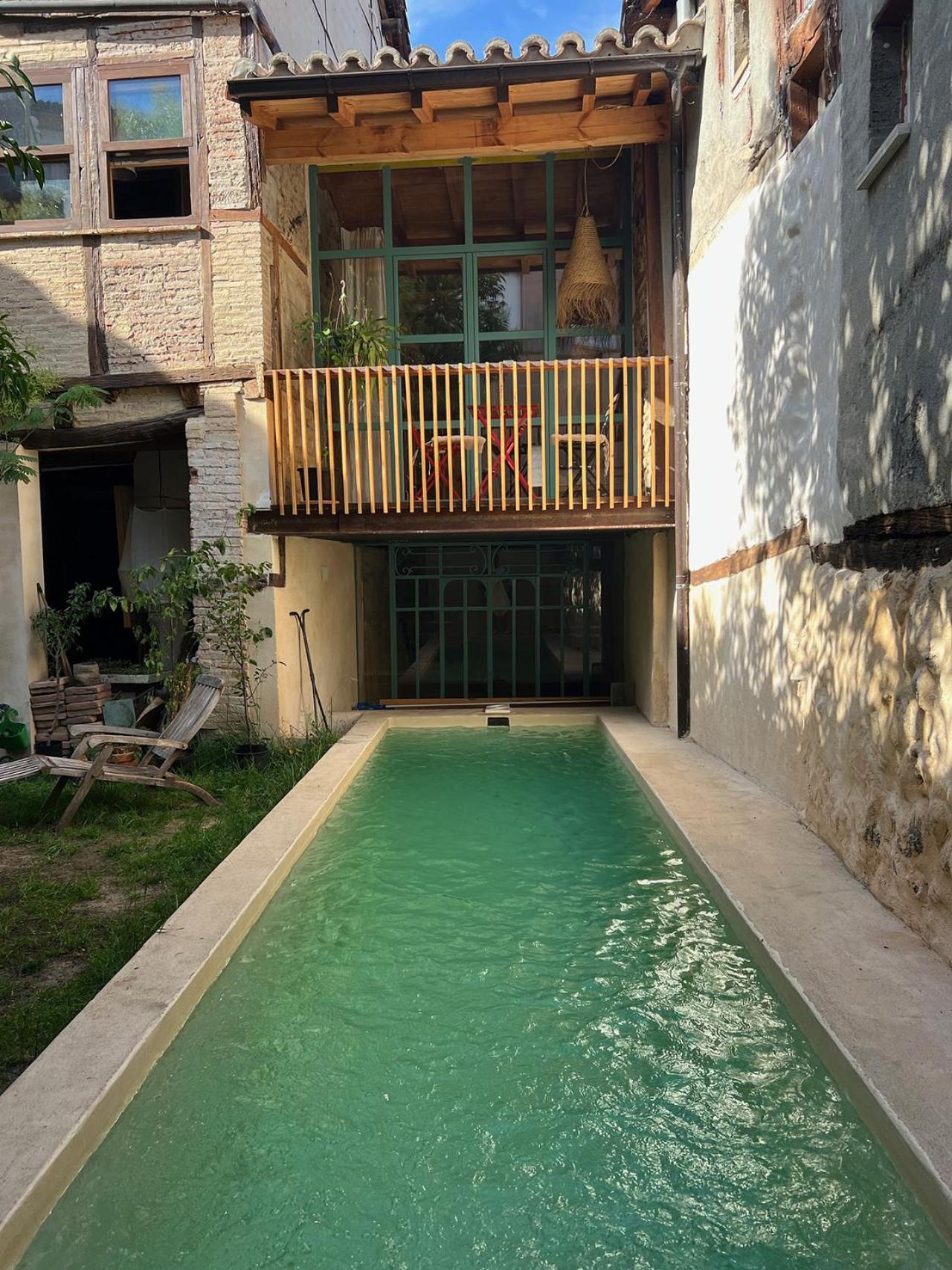 Duplex Independiente Con Patio Y Piscina La Nueva Канделеда Екстериор снимка