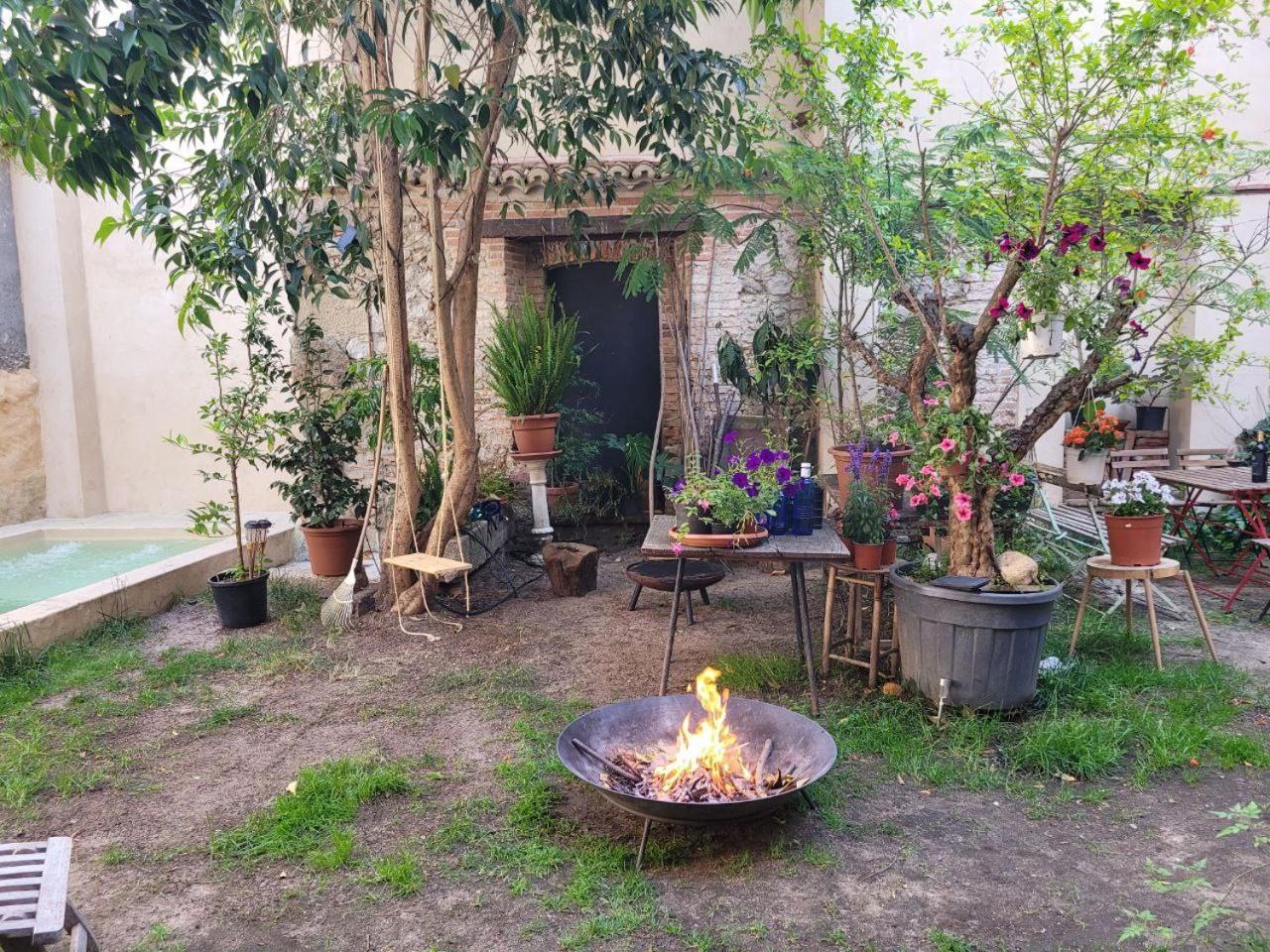 Duplex Independiente Con Patio Y Piscina La Nueva Канделеда Екстериор снимка